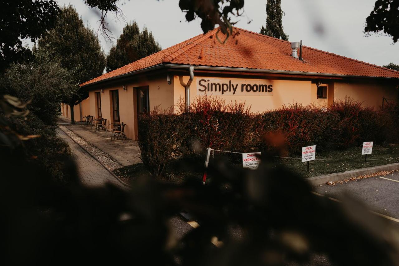 Simply Rooms Slavkov u Brna Extérieur photo