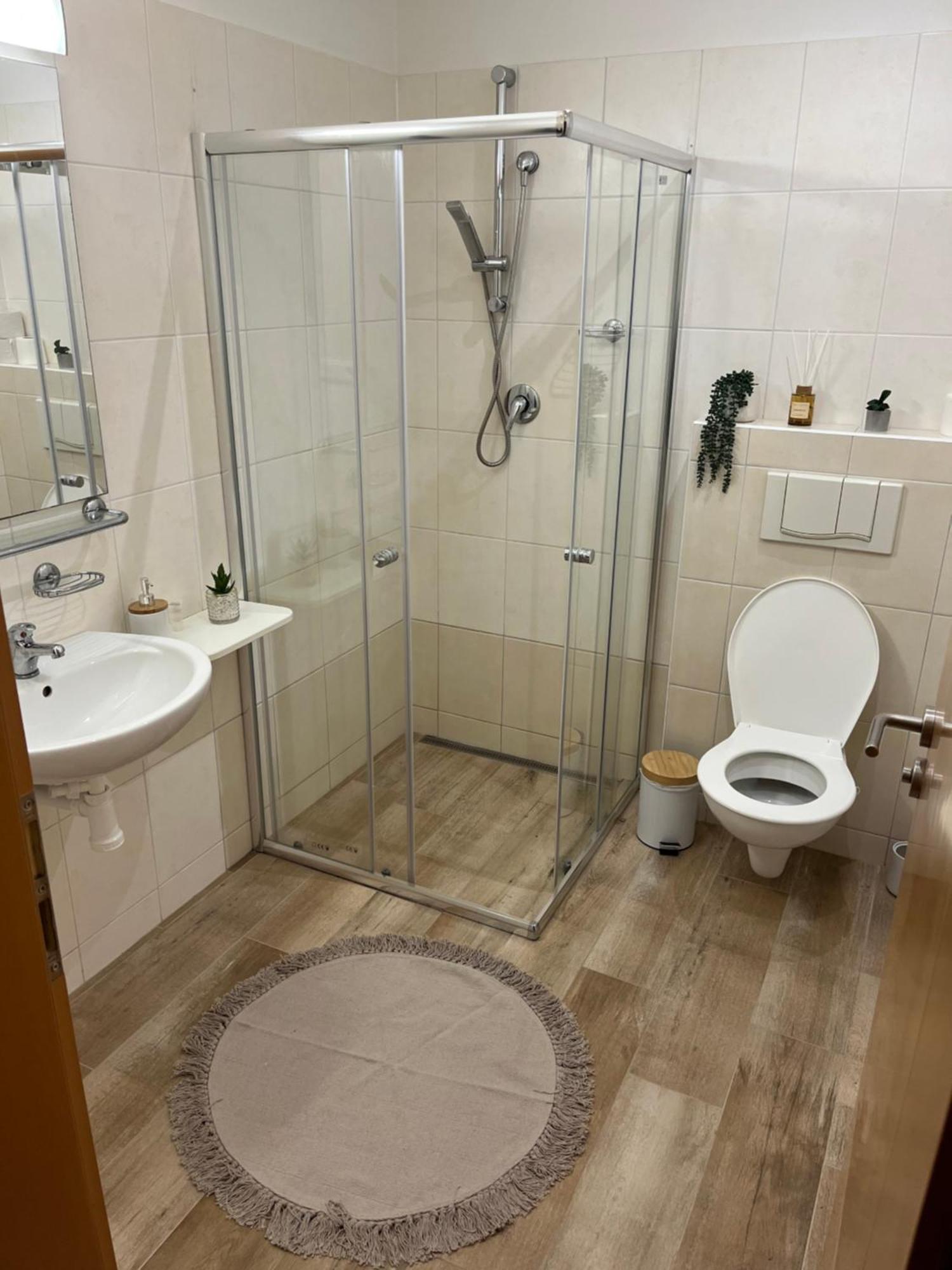 Simply Rooms Slavkov u Brna Extérieur photo